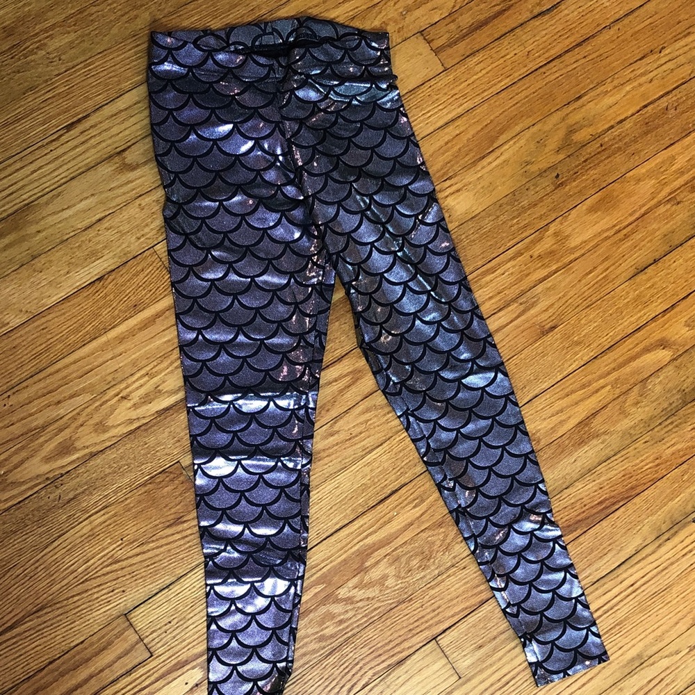 Blackmilk Iridescent Scale Leggings